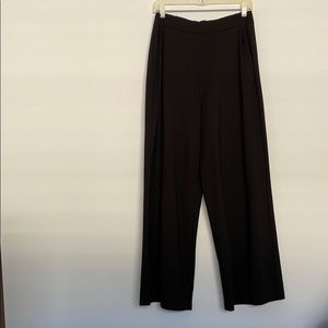 Banana Republic size medium stretch waist pant!